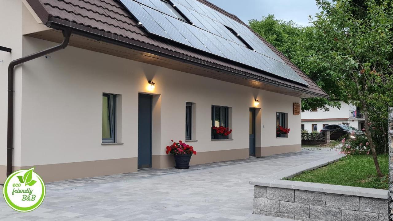 Nona Bb Bed & Breakfast Postojna Bagian luar foto