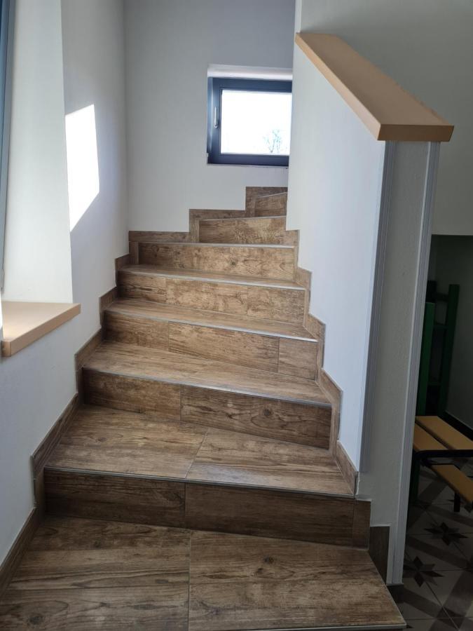 Nona Bb Bed & Breakfast Postojna Bagian luar foto